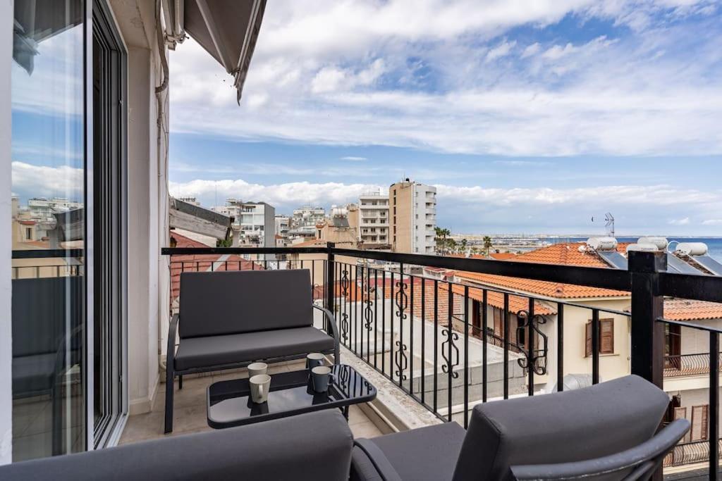 Must Stay - Finikoudes Seaview Larnaca Zewnętrze zdjęcie