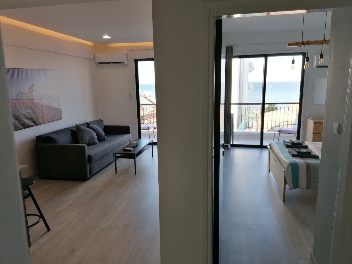 Must Stay - Finikoudes Seaview Larnaca Zewnętrze zdjęcie