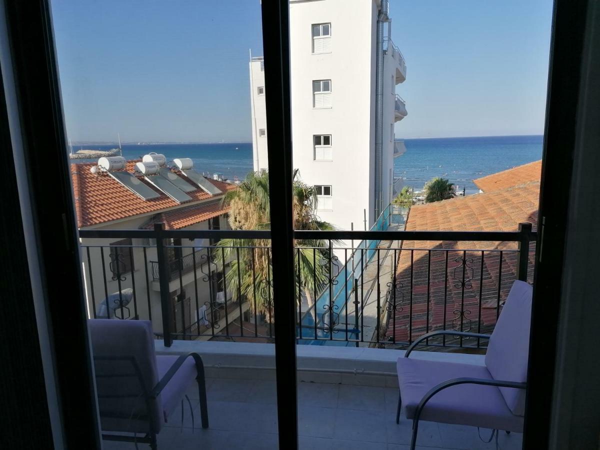 Must Stay - Finikoudes Seaview Larnaca Zewnętrze zdjęcie