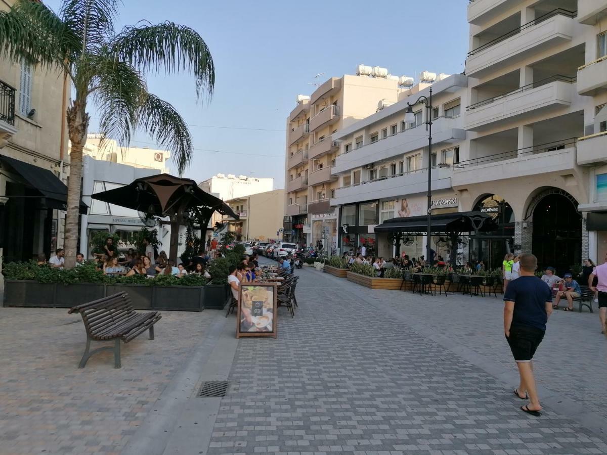 Must Stay - Finikoudes Seaview Larnaca Zewnętrze zdjęcie